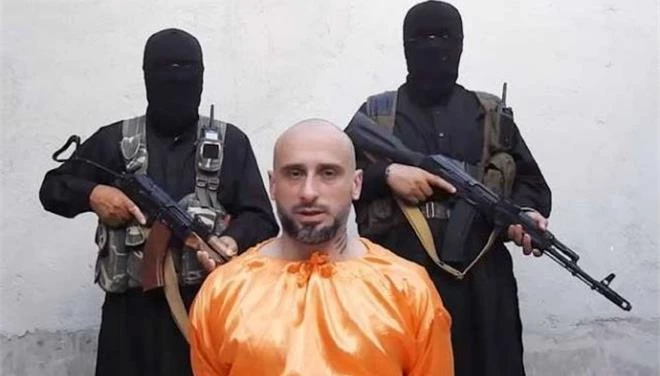 Βίντεο τζιχαντιστών με ομήρους Ιάπωνα και Ιταλό